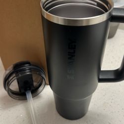 Stanley ( Black) 30 Oz 