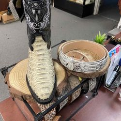 Botas Vaqueras De Piel Original Con Cinturón 