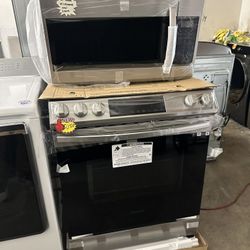 Samsung Slide-in Gas Stove And Microwave
