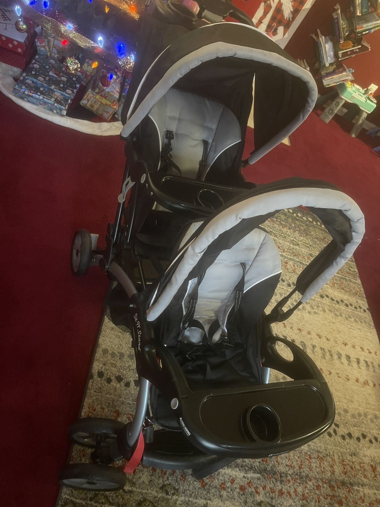 Double stroller 