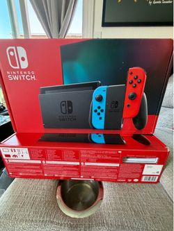 2 NINTENDO SWITCH’s and Bonus Items