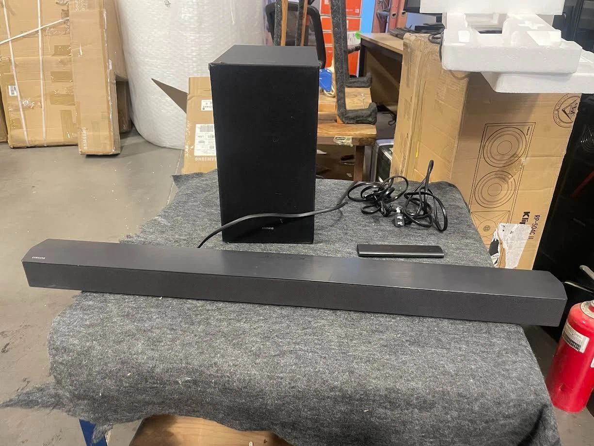 C529 - Samsung - HW-C450 2.1ch Soundbar and Subwoofer with DTS Virtual:X