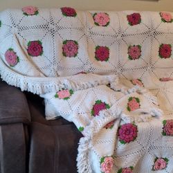 Vintage Handmade Quilt