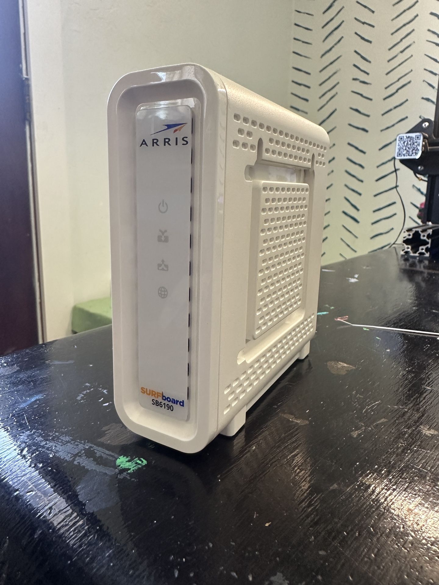 DOSIS 3.0 Arris Surfboard SB6190 Modem