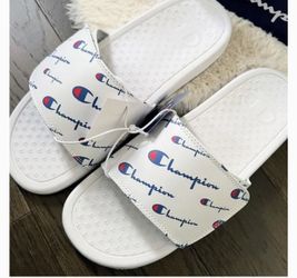 Champion Men’s 9 / women’s size 11