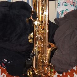 Unison 5002 Model Saxophone 