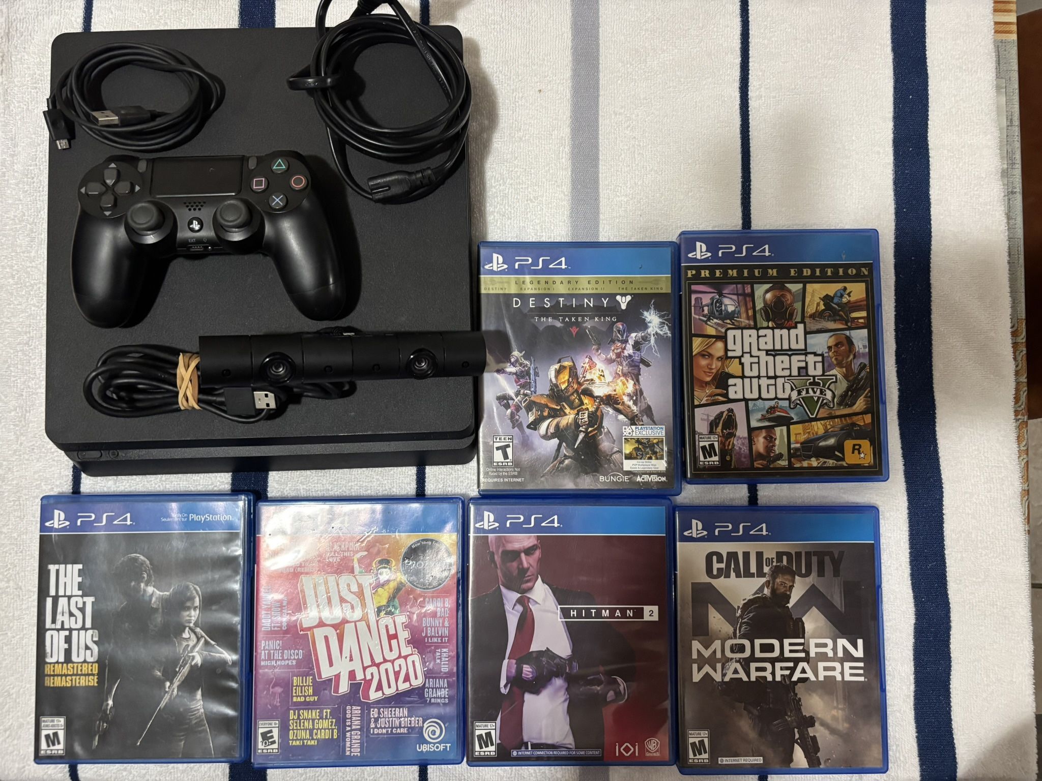 Play Station 4