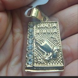 Saint Bible God Hand Pendant NEW