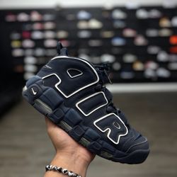 Used Nike Men's Size 9