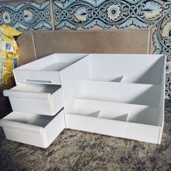 Makeup Organizer 