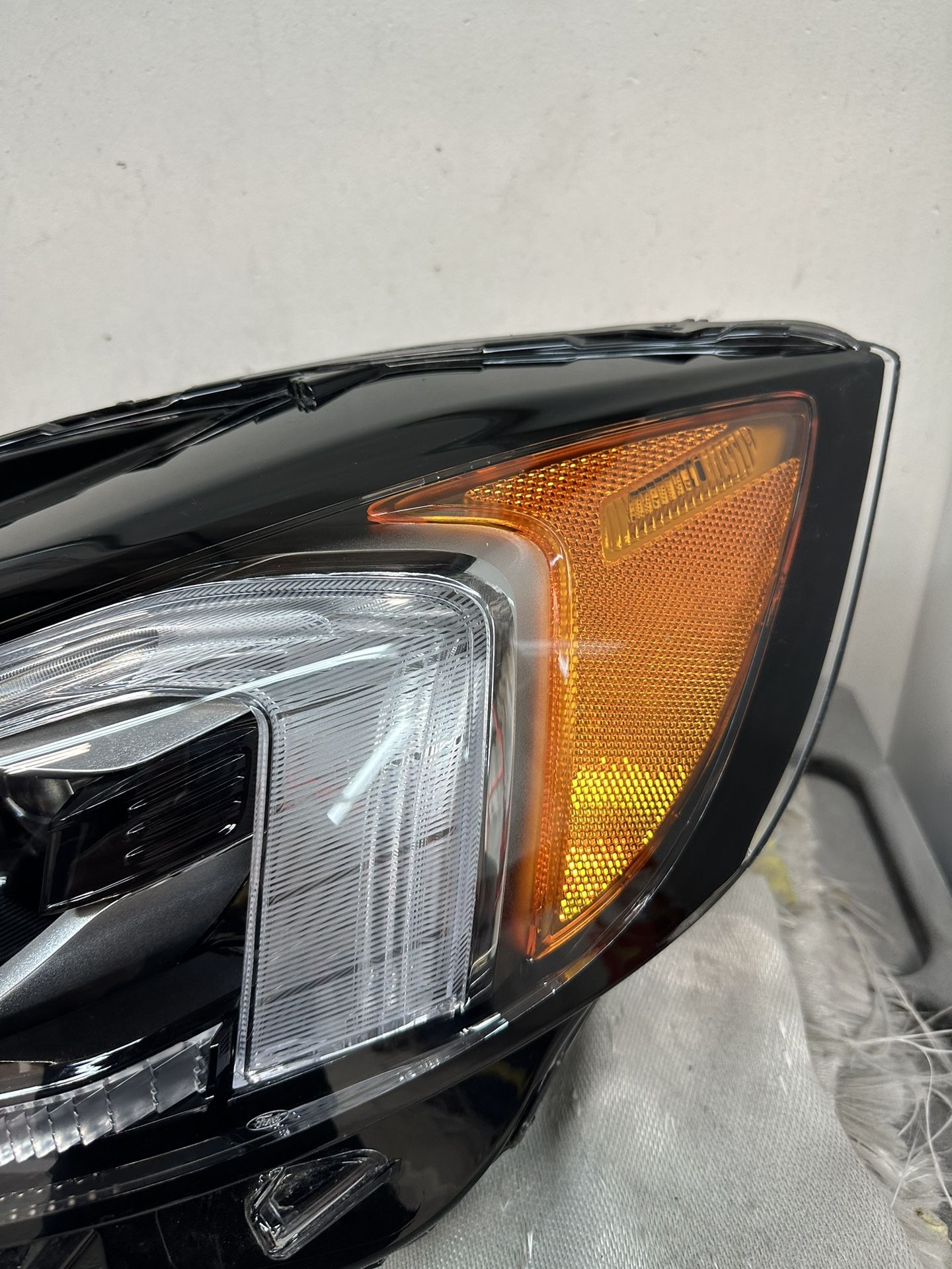 2020 2021 2022 Ford Edge ST Left Headlight LED AFS