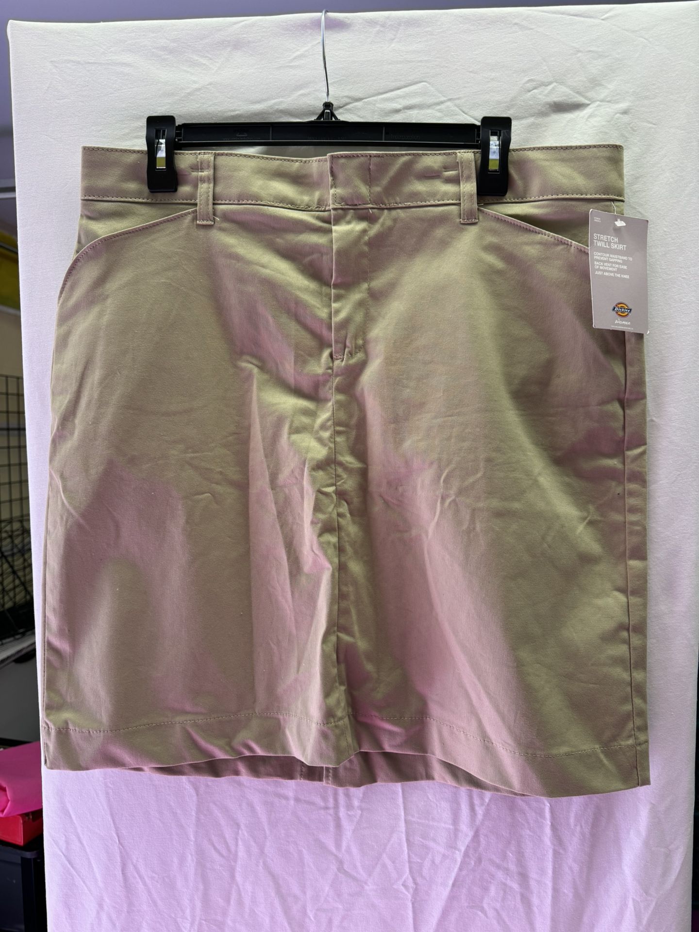 Dickies Skirt Women’s 14 Khaki Tan Stretch Twill 4 Pocket Contour Waistband NWT