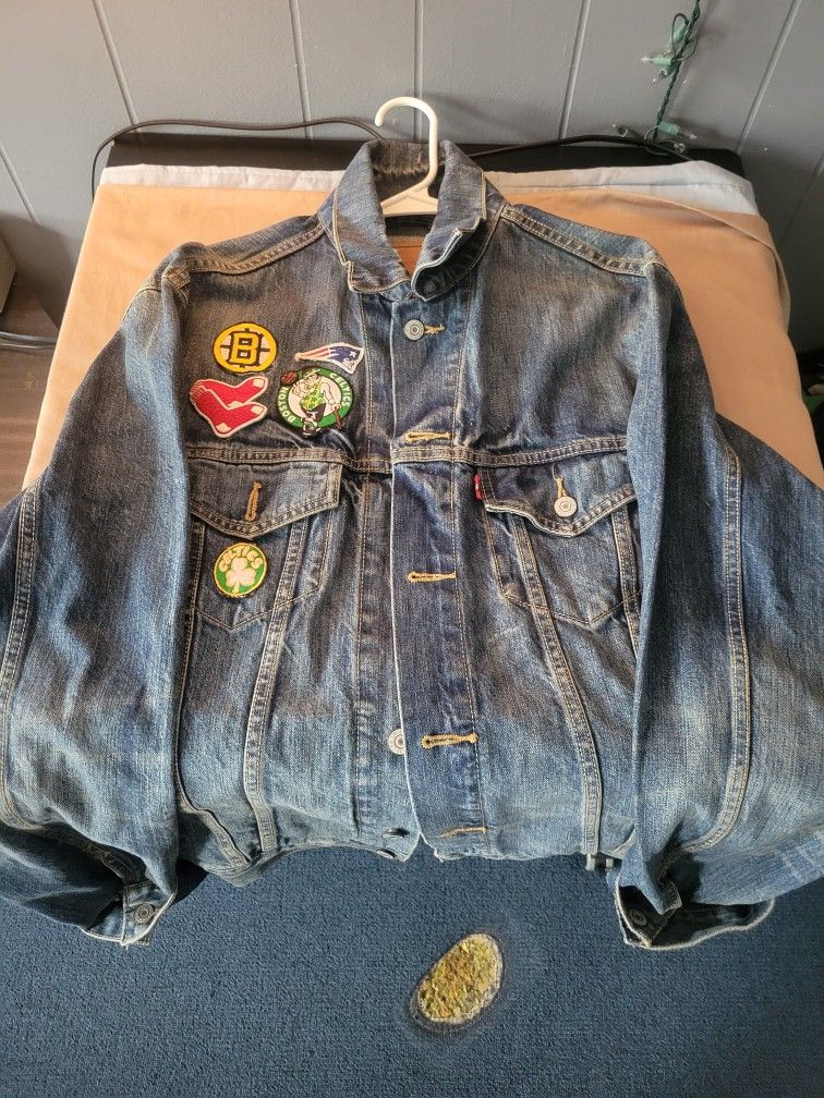 Levis Denim Jacket