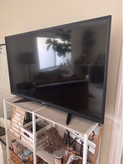 Free TV- broken light