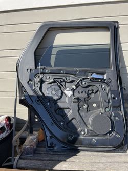 2012 Dodge Durango Driver Rear Door Parts