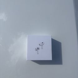 airpod pro 2 (BEST OFFER TAKES IT)