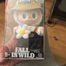 Fall in wild labubu