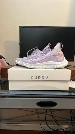 Curry 8 IWD Basketball Shoe