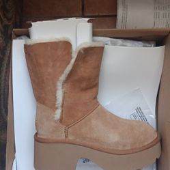 Ugg ESMEE Boot