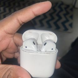 Apple AirPods