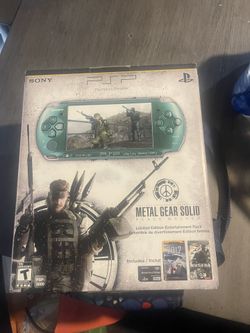 PSP Metal Gear Solid Peace Waker Limited Edition