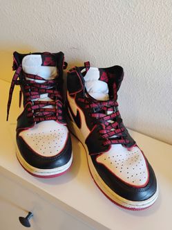 Jordan 1 Retro High OG Bloodline 2019 .Sz 7 Y.