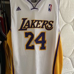 Kobe Jersey Size L