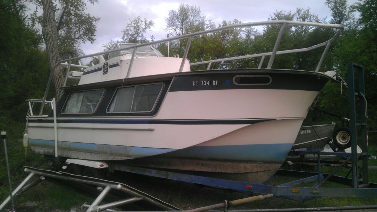 28' Cargile Cutter Crusier with twin volvo