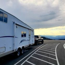 Talon Zx 28ft Toy Hauler  Camper