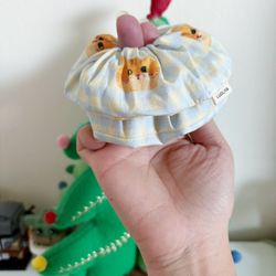 Cute cat scrunchie/hair tie