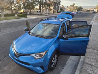 2018 TOYOTA RAV-4 🏁