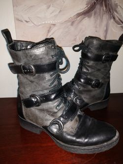 Black and gray Born boots. M/W size 8.5
