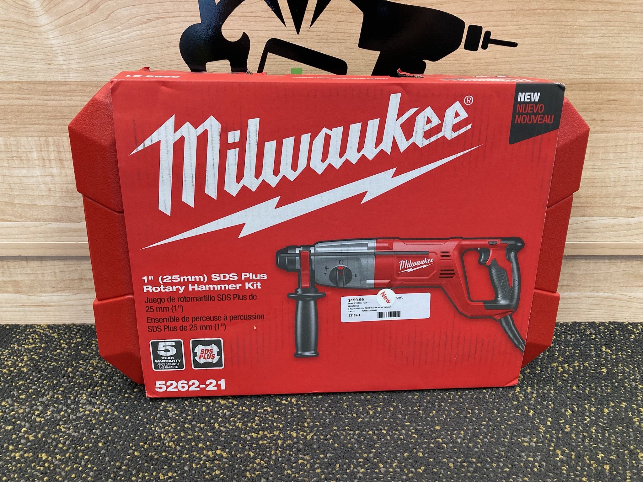 MILWAUKEE 5262-21 8 Amp Corded 1” SDS D-Handle Rotary Hammer