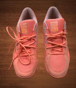 PUMA TRC BLAZE COURT BASKETBALL ORANGE MENS SNEAKERS SIZE 12. ATHLETIC  SHOES.