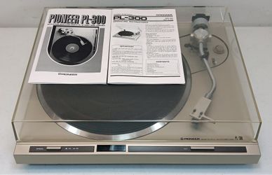 Pioneer Direct Drive Semi-Automatic Turntable (PL-300) Tested and Working (MIJ)