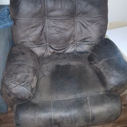 Free Recliner 