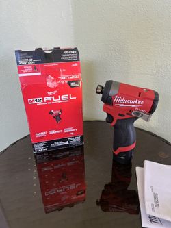 Milwaukee M12 Fuel 12V Cordless 1/4 in. Hex Impact Driver w/ Battery Included 