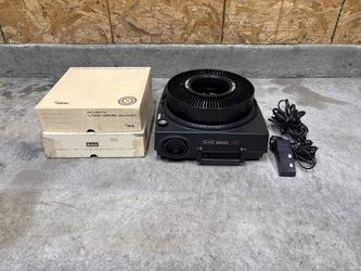 Kodak Carousel 650H Slide Projector 