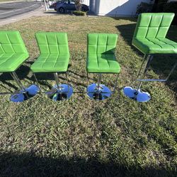 Set of 4 Green Adjustable Swivel Bar Stools