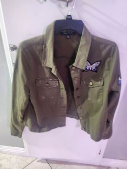 Junior's Romeo & Juliet Couture Jacket
