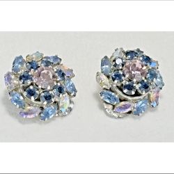 Vtg Blue Austria Crystal Aurora Borealis Prong Set Clip On Earrings Silver-tone