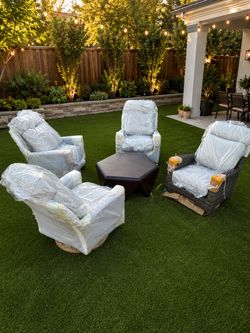 Patio furniture set