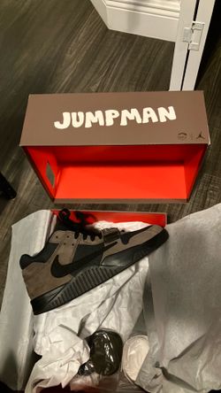 Travis Scott jumpman jack mocha size 11
