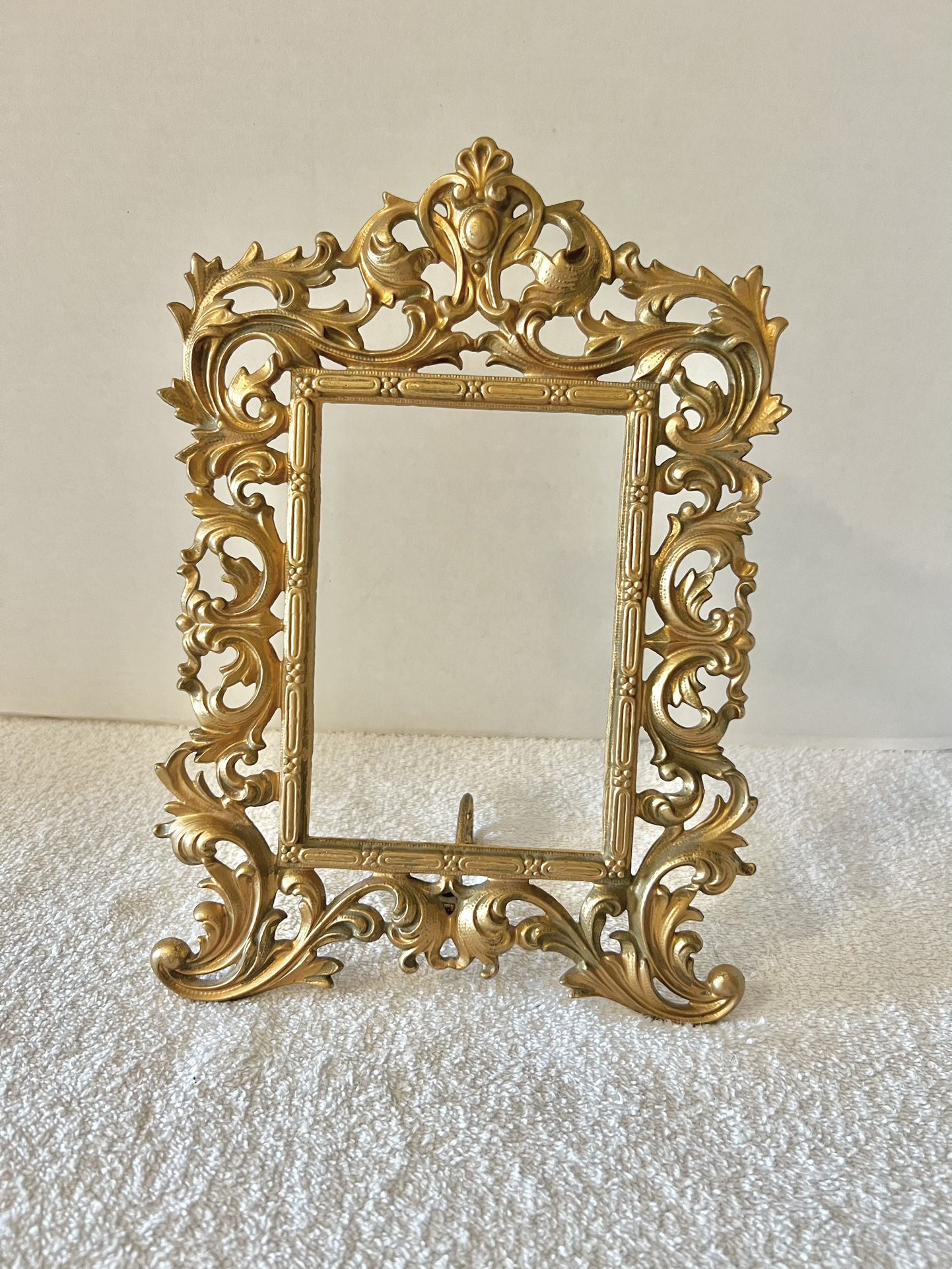 Antique Gold Finish Rococo Easel Style Dresser / Table-Top Portrait or Mirror Frame/Marked