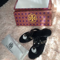 Tory burch