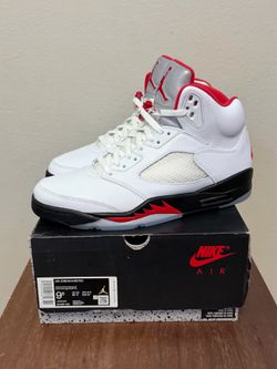 Jordan 5 Fire Red Size 9.5