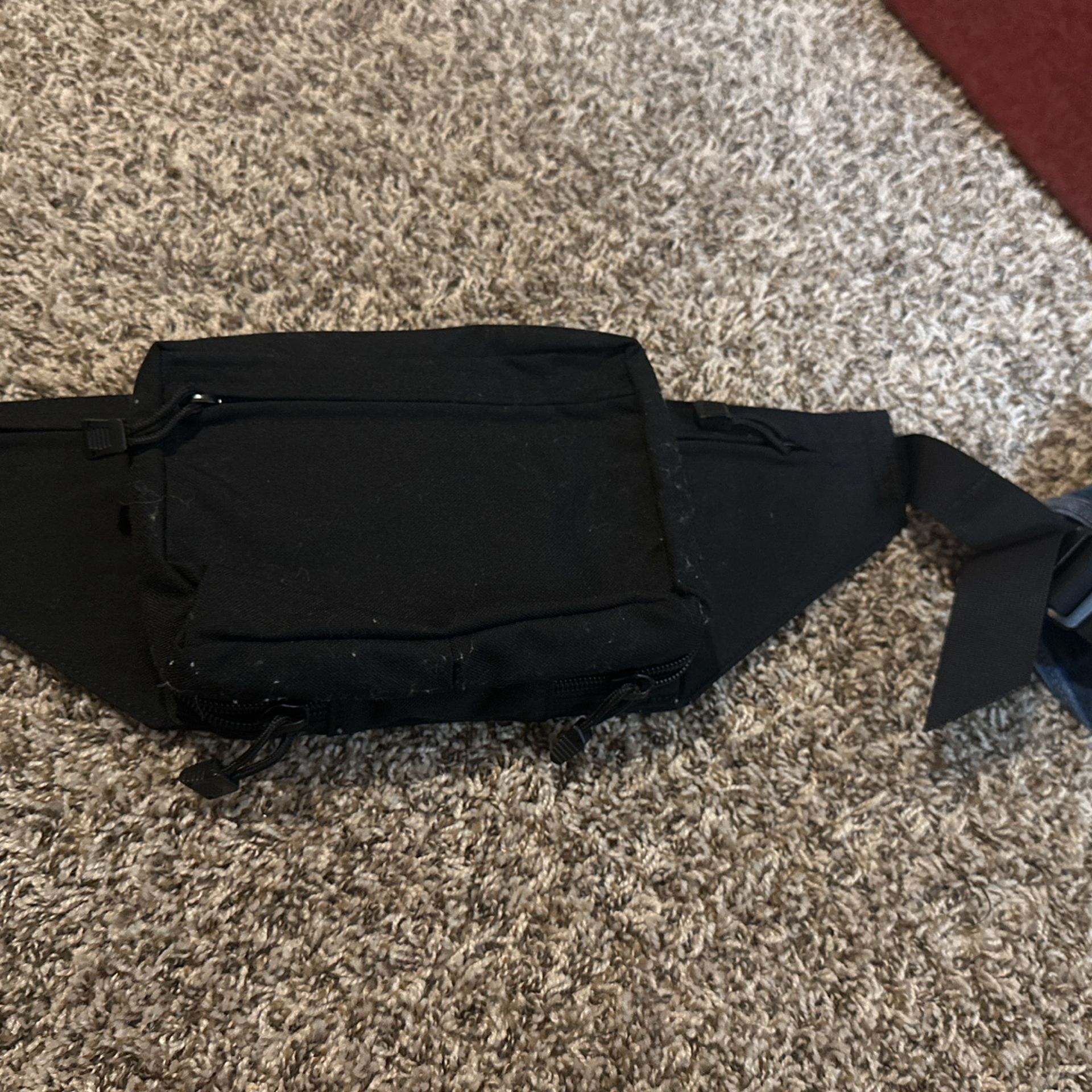 Black Hawk Conceal Weapon Fanny Pack