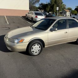 Toyota Camry 1998