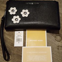 Authentic MICHEAL KORS ADELE SMARTPHONE WALLET