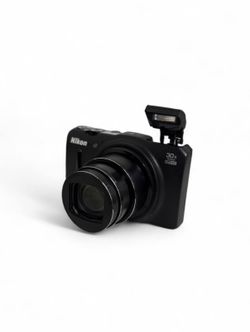 Nikon Coolpix S9700 Digital Camer